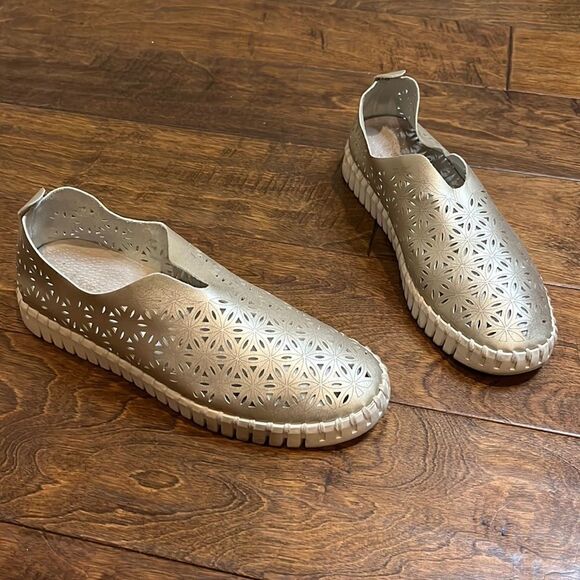 Ilse Jacobsen Metallic Hold Leather Hornbaek Slip-On, 37 EU/6.5-7 US! - Picture 1 of 8